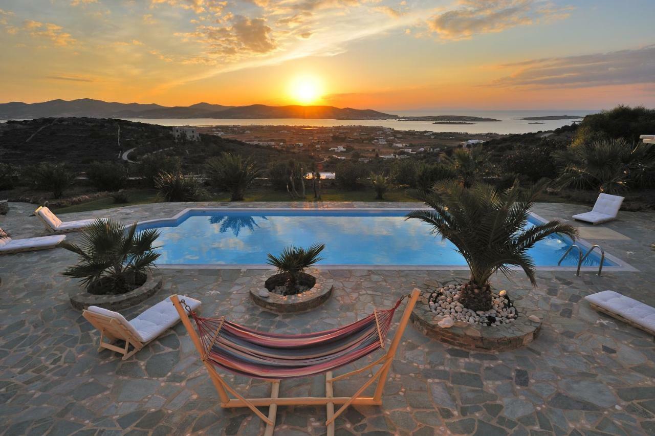 Parian Holiday Villas Pounda Buitenkant foto