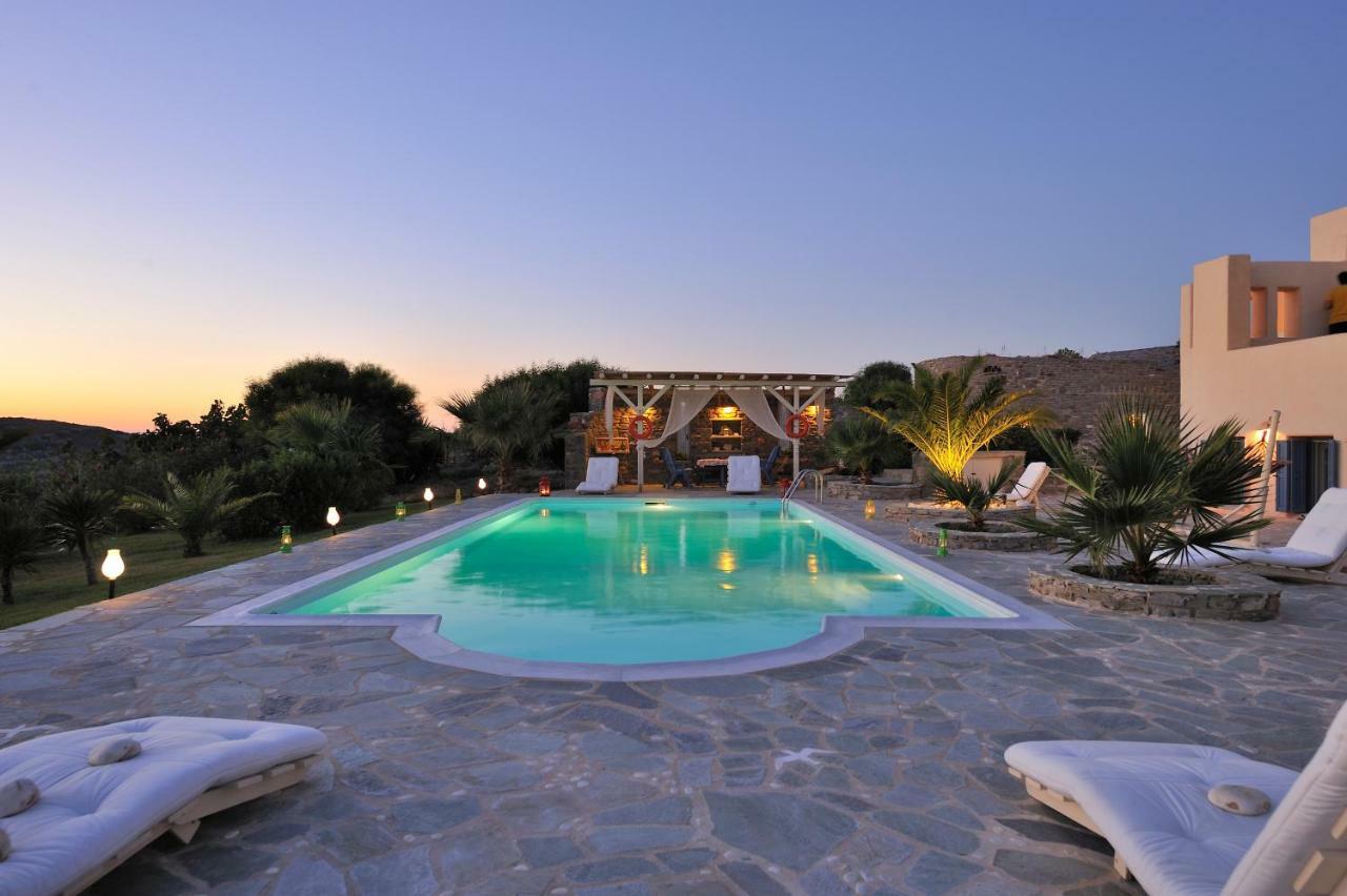 Parian Holiday Villas Pounda Buitenkant foto
